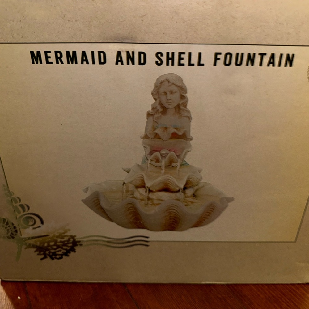 Crackle Barrel Mermaid and Shell Fountain
